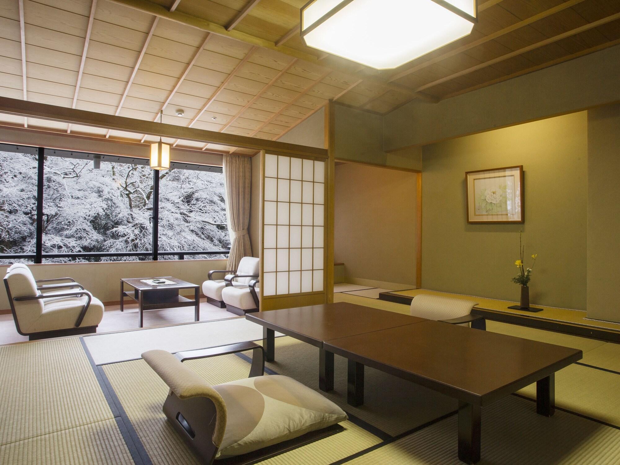 Yamanakaonsen Hanamurasaki Кага Экстерьер фото