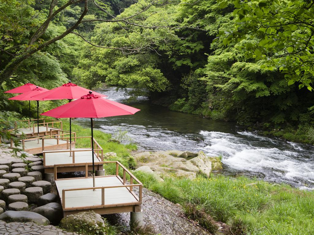 Yamanakaonsen Hanamurasaki Кага Экстерьер фото