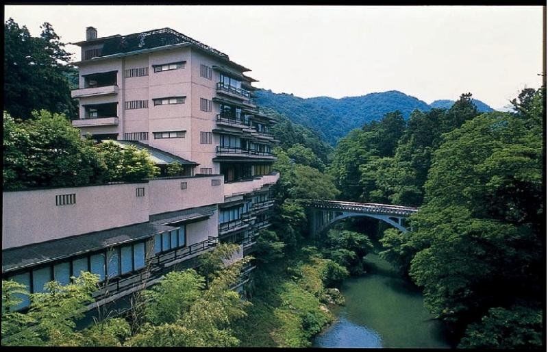 Yamanakaonsen Hanamurasaki Кага Экстерьер фото